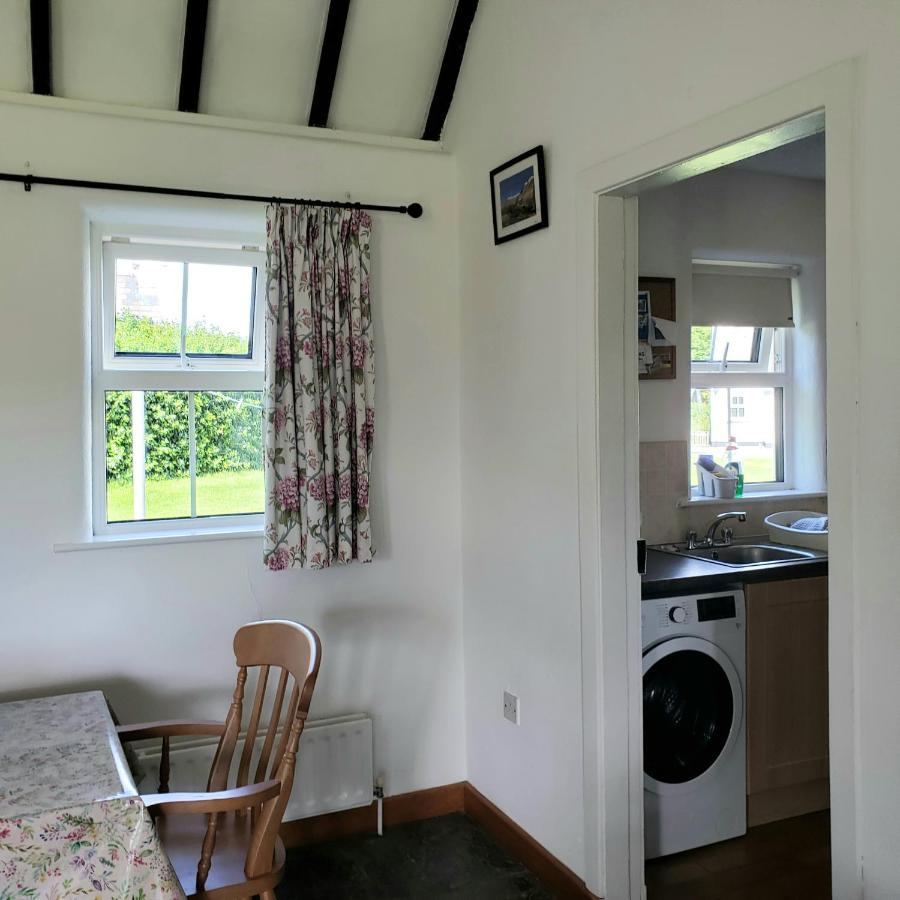 Louisburgh Cottages Ngoại thất bức ảnh