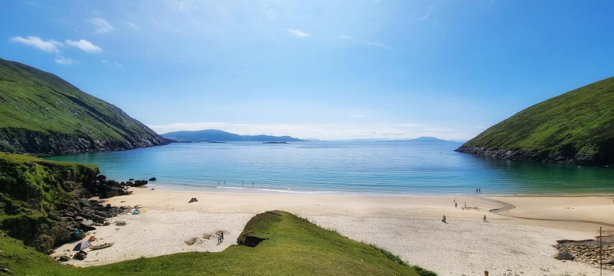 Louisburgh Cottages Ngoại thất bức ảnh